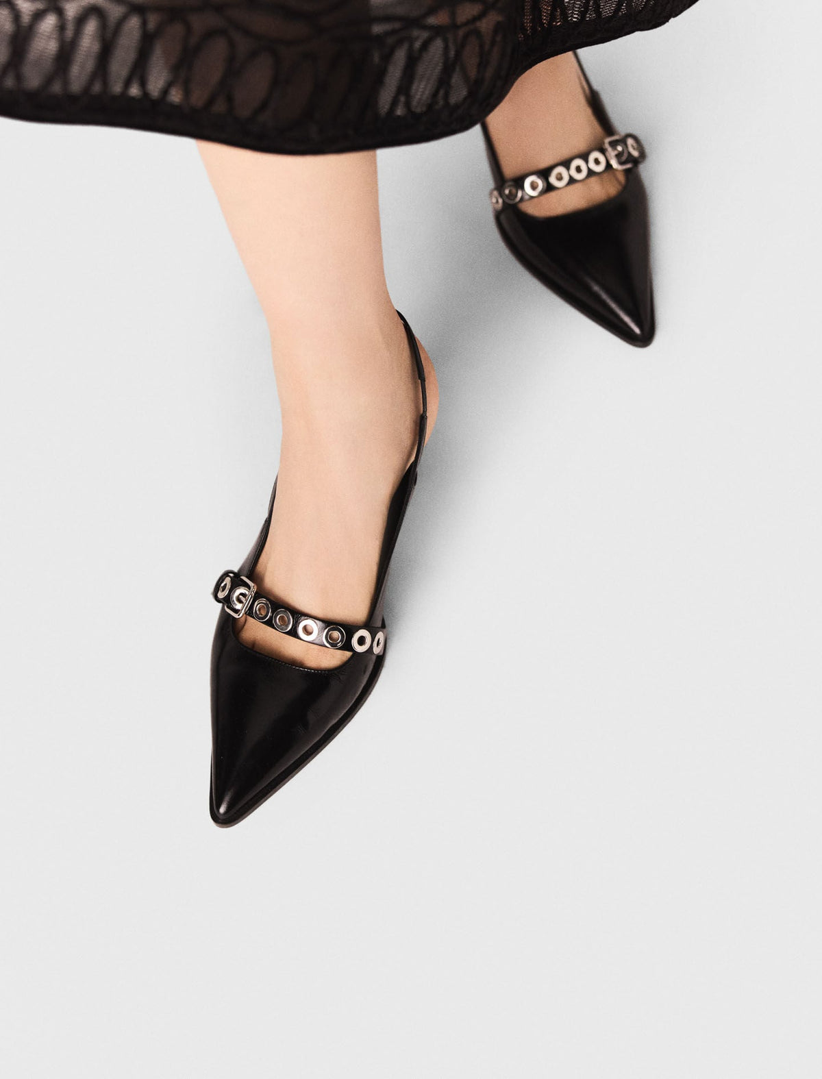 Leather pumps with eyelet strap | Maje