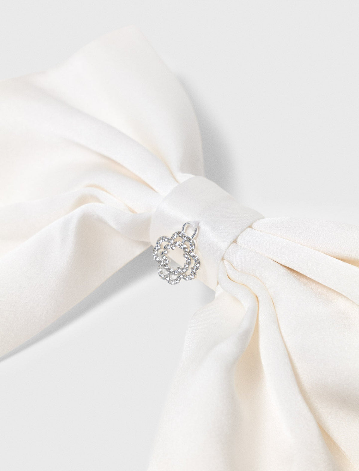 Satin-effect bow barrette | Maje