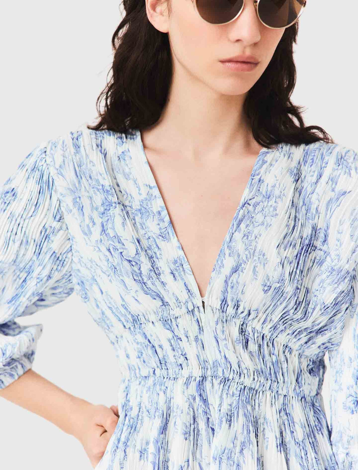 Patterned pleated dress | Maje