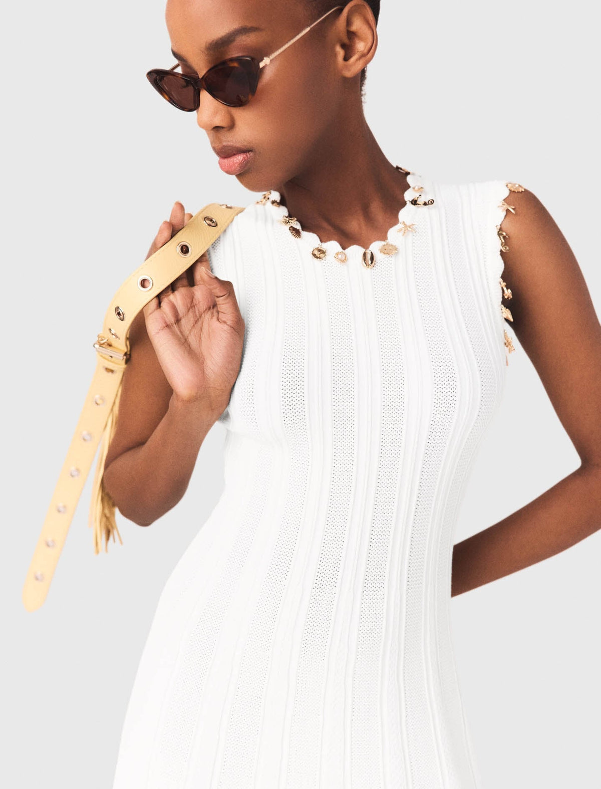 Knit dress with gold jewellery | Maje