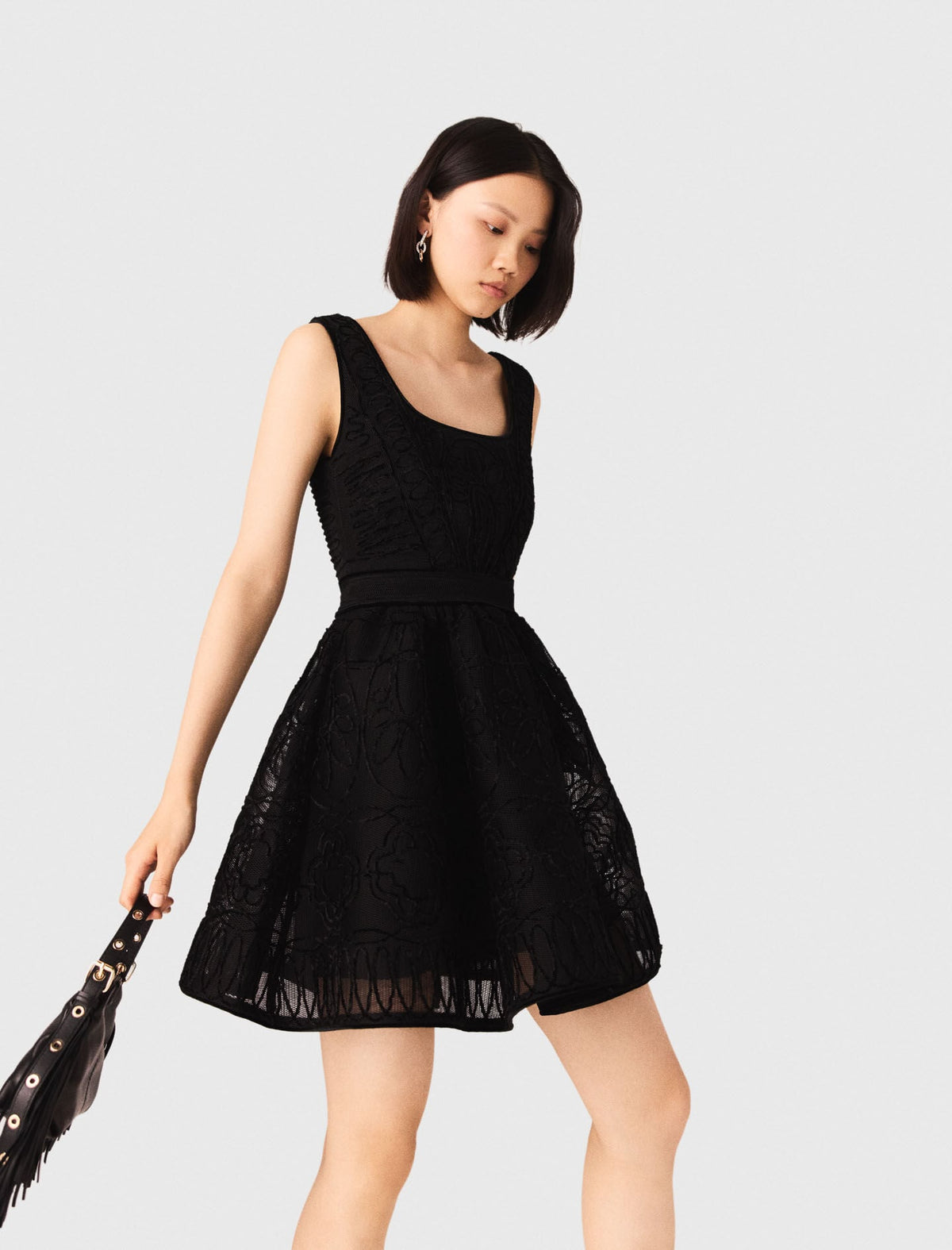 Short embroidered basket knit dress | Maje
