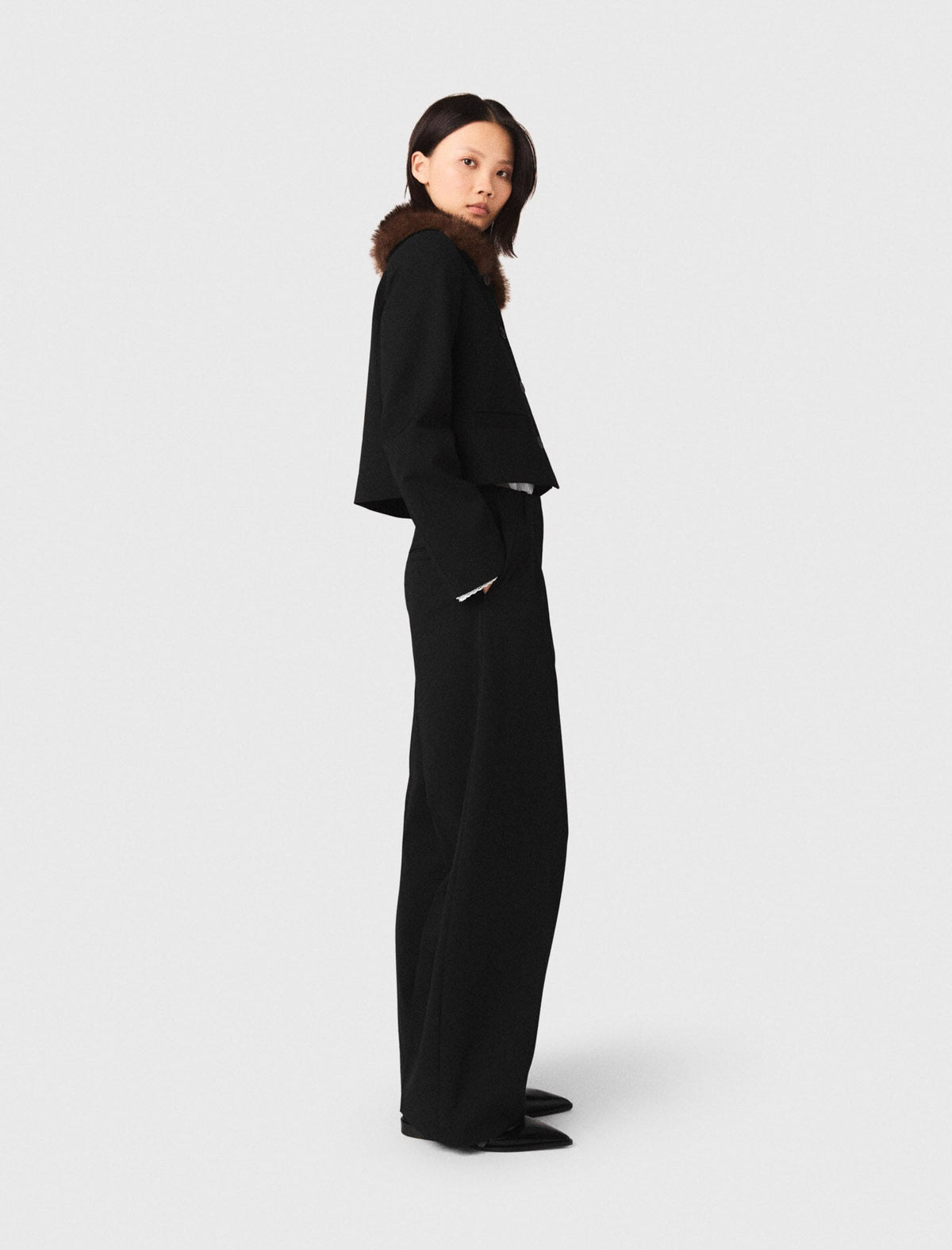Cropped jacket with removable fur collar | Maje