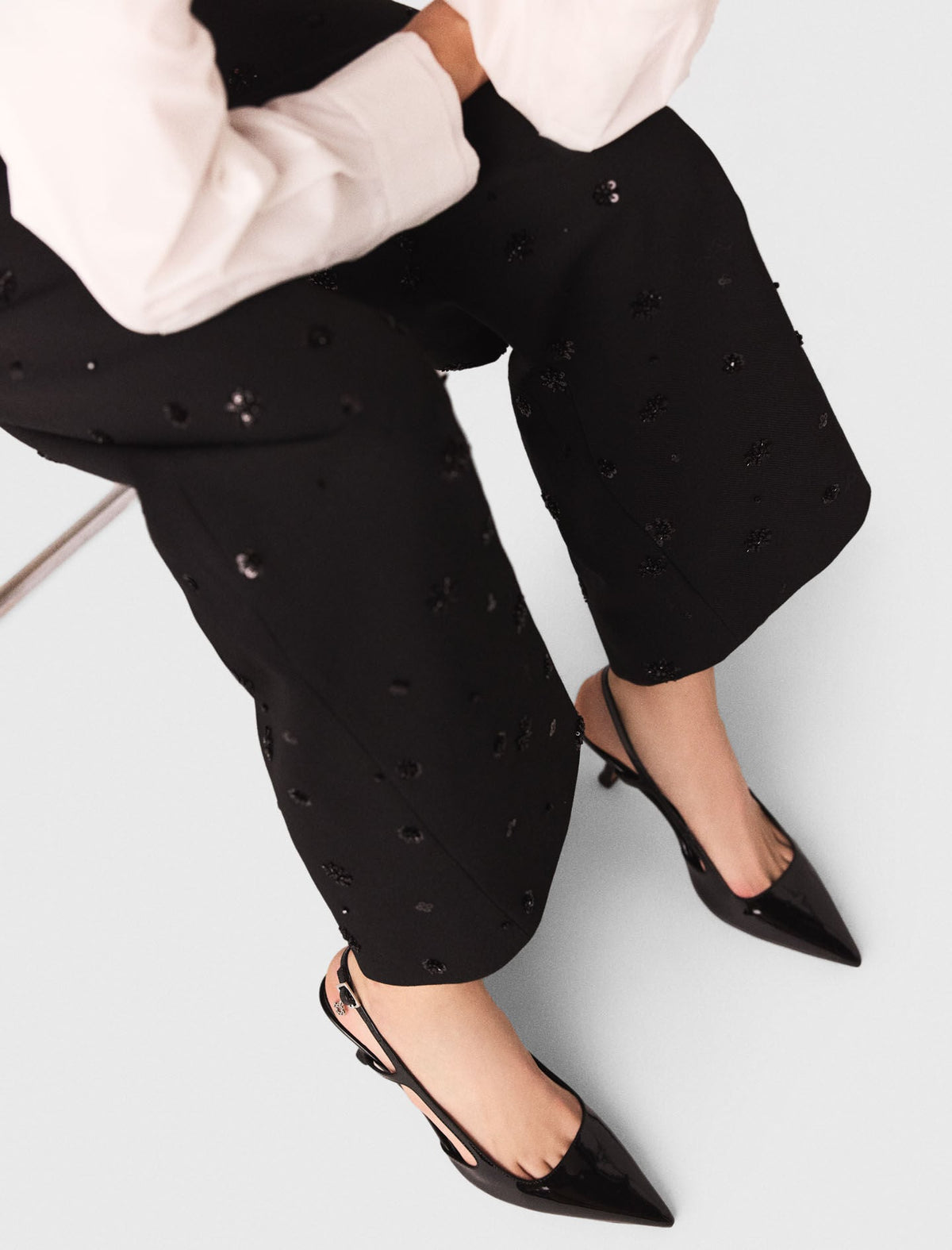 Patent leather slingback pumps | Maje