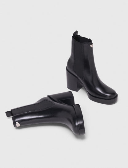 Heeled leather chelsea boot | Maje