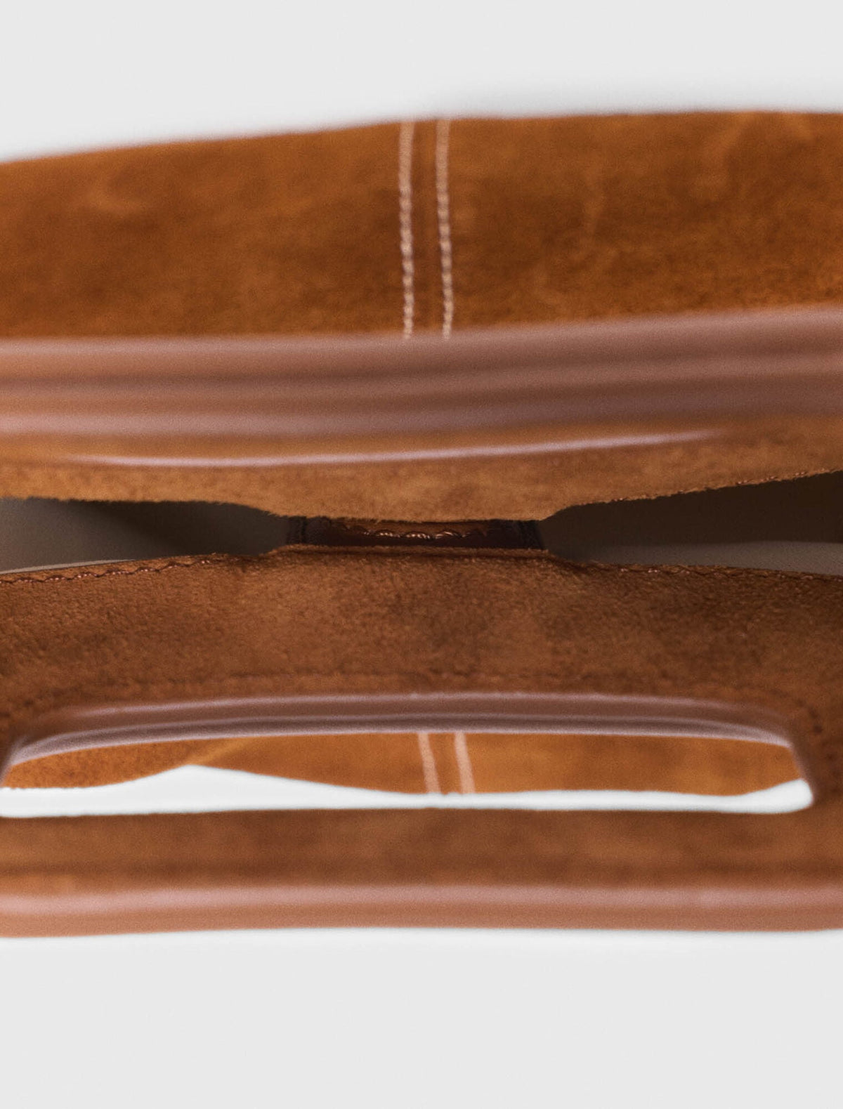 Topstitched suede M bag | Maje