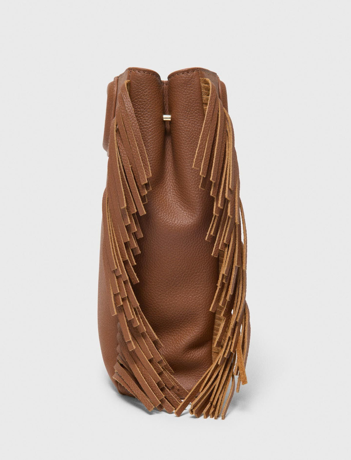 Grained leather M bag | Maje