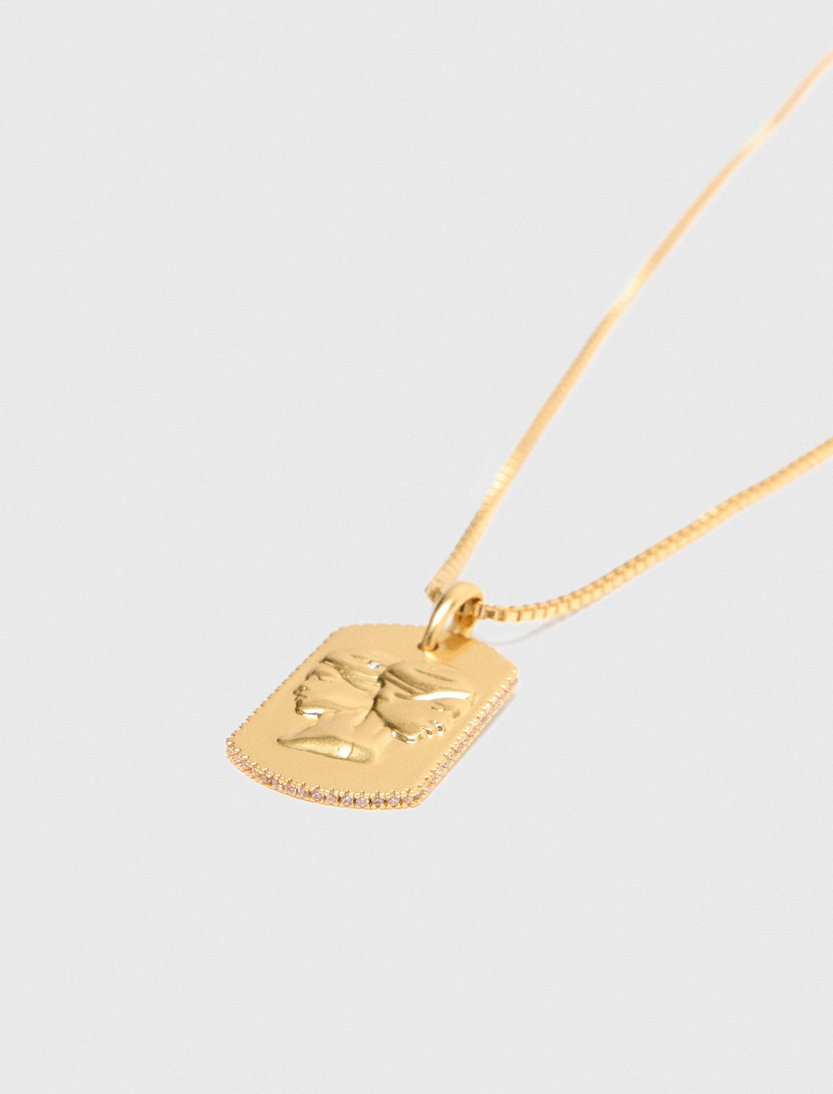 Zodiac sign plaque necklace | Maje