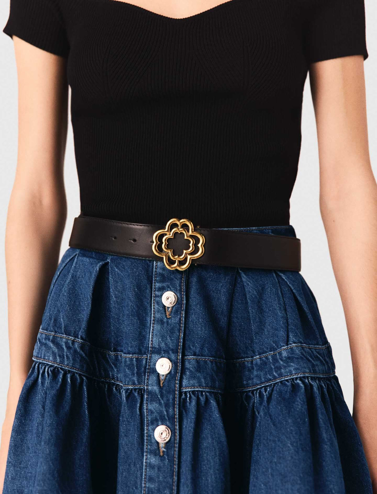 Leather belt with Clover logo | Maje
