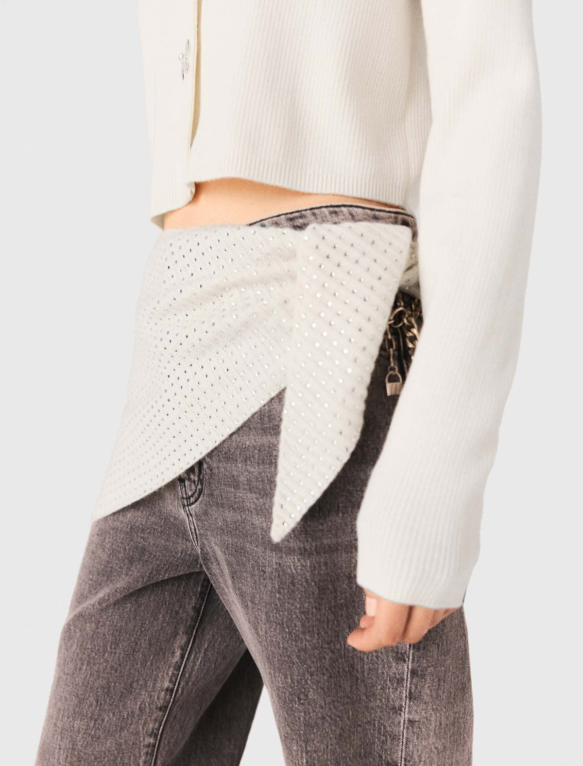 Rhinestone wool triangle scarf | Maje